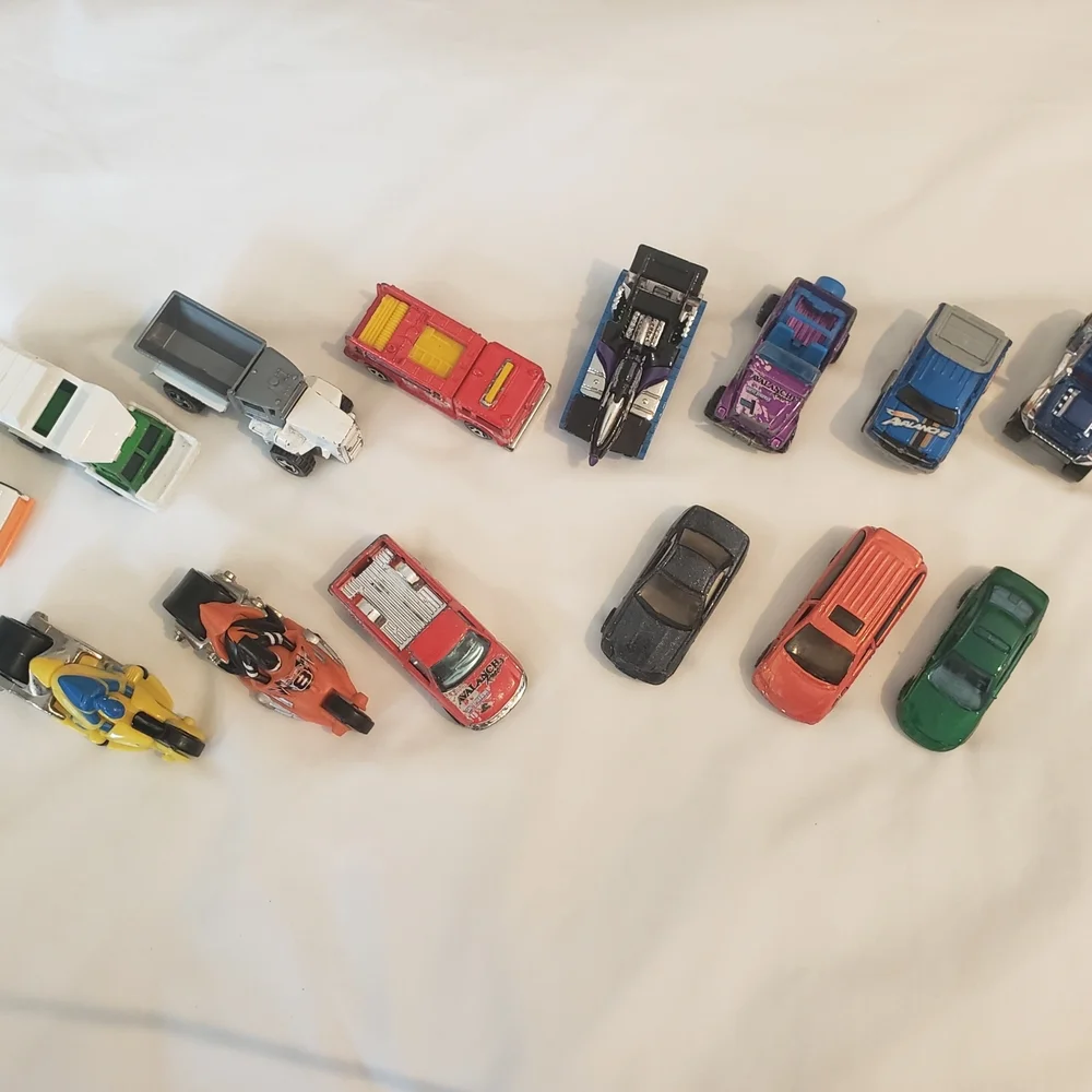 Vtg (15) Hotwheel Vehicles -80's thru early 2000's